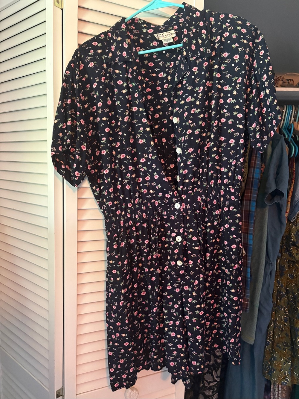 Vintage 90s Button-Front Navy Floral Romper
